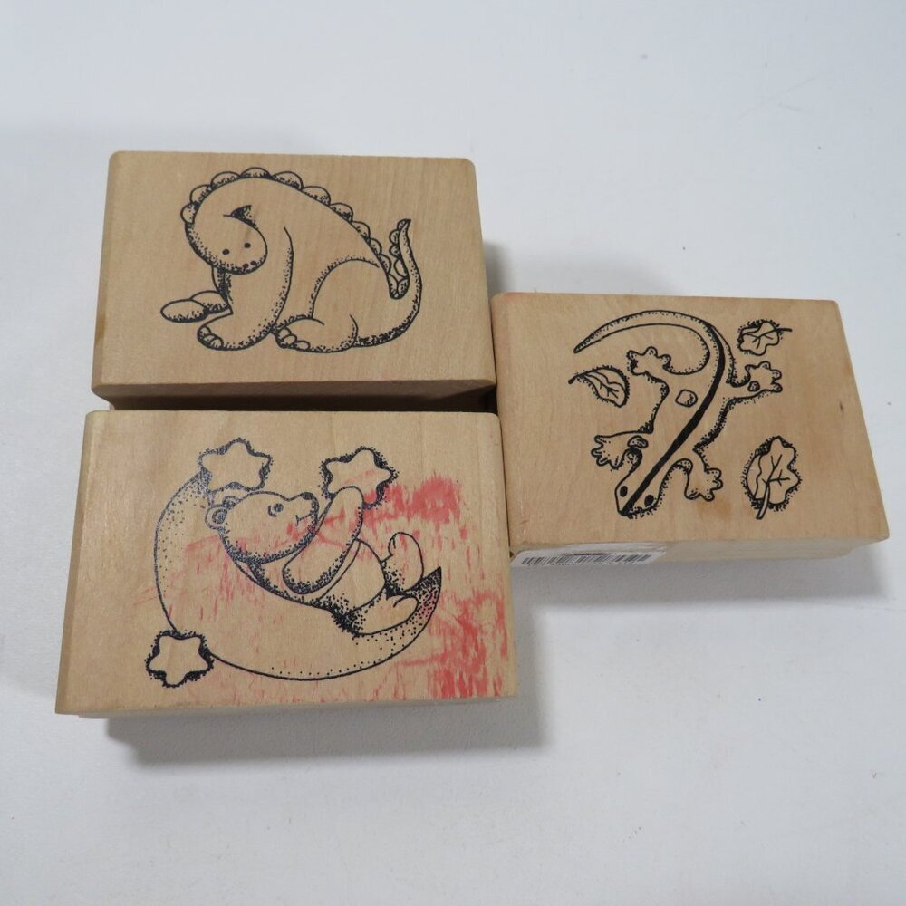Rubber Stamps Wood Mounted (Dinosaur, Lizard & Teddy Bear on the Moon)